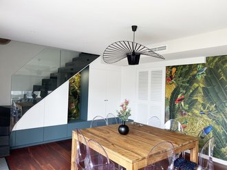 Un Aménagement sous escaliers